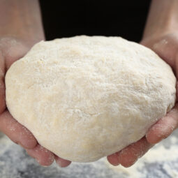 Koľko droždia patrí na kilo múky? Jednoduché vysvetlenie pre každého