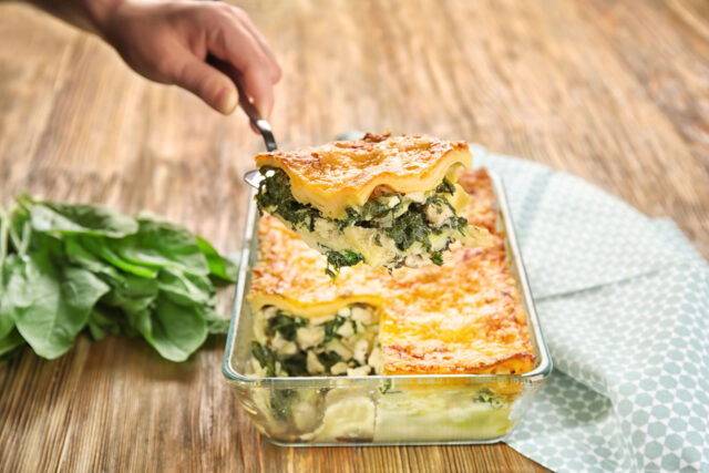 Špenátové lasagne: ľahšia cesta ku klasike, ktorá zasýti