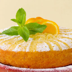 Ovsená pomarančová torta s jemnou citrusovou chuťou