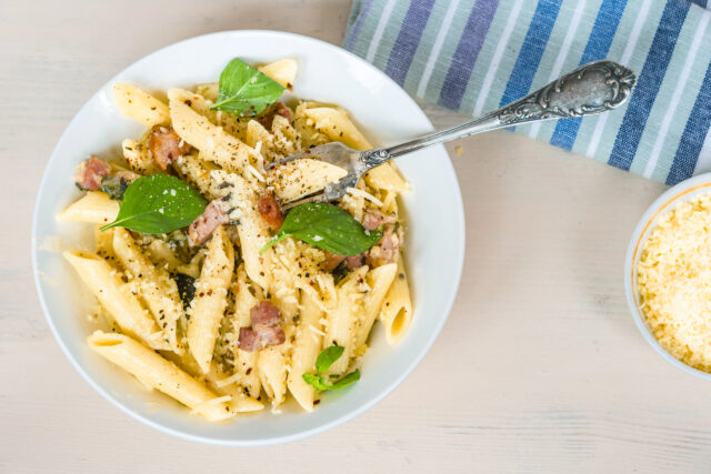 Zvyšné cestoviny nevyhadzujte: 5 spôsobov, ako z nich vytvoriť nové jedlá