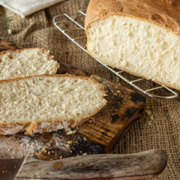 Voňavý domáci chlieb bez miesenia, ktorý zvládne naozaj každý