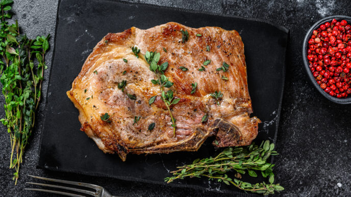 Šťavnatá pečená krkovička s bylinkami