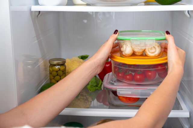 Ako mať v chladničke poriadok, ktorý šetrí jedlo aj peniaze