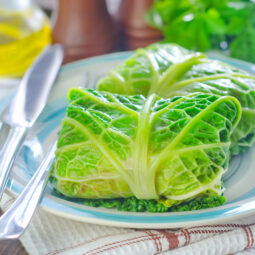 Ako zvládnuť kapustné a kelové závitky bez stresu: základom sú správne pripravené listy