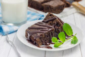 Keď nie je čas ani plná chladnička: intenzívny čokoládový dezert hotový za pár minút