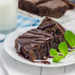 Keď nie je čas ani plná chladnička: intenzívny čokoládový dezert hotový za pár minút