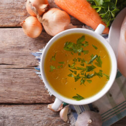 Poctivý domáci vývar zo základných surovín