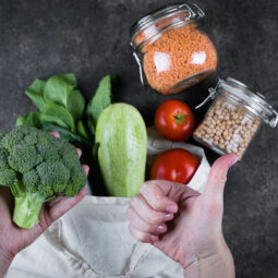 Ako si vytvoriť domáci základ potravín, vďaka ktorému budete jesť lepšie aj v najrušnejších dňoch