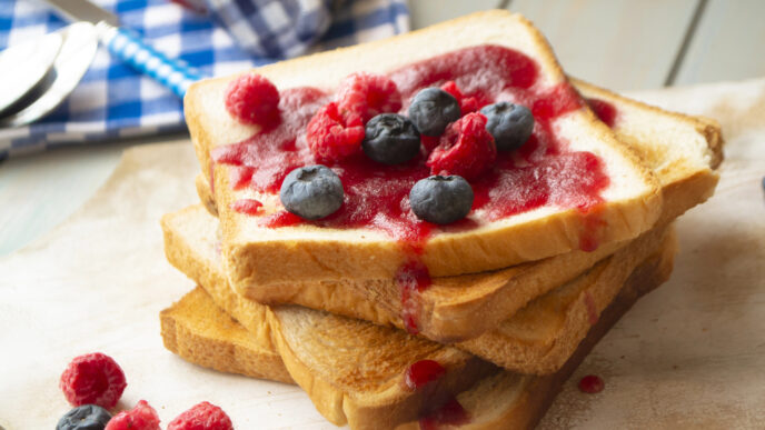 Sladké recepty z toastového chleba, ktoré zvládne každý