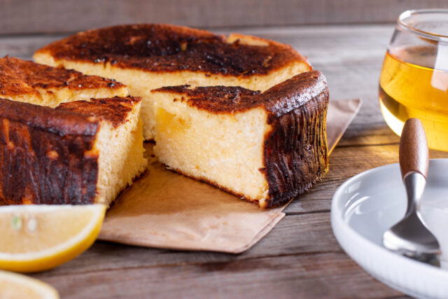 Nadýchaný jogurtový koláč bez múky