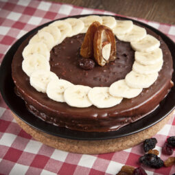 Kubánska torta s banánmi a čokoládovou polevou