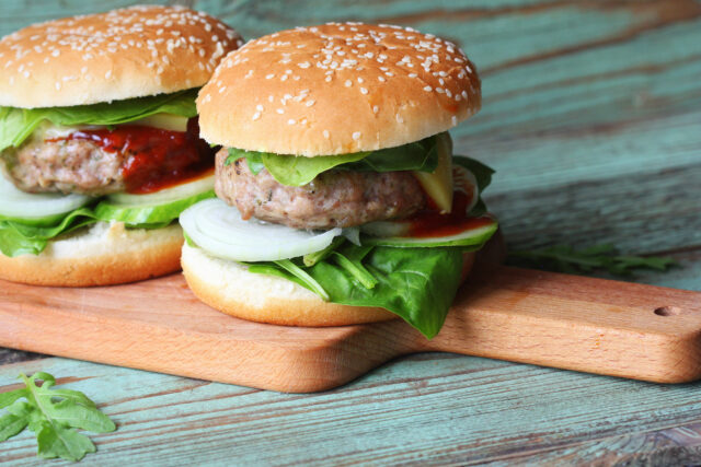 Domáci hamburger: pripravte si obľúbenú americkú klasiku