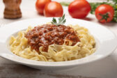 Tagliatelle s hovädzím mäsom a omáčkou z rajčín