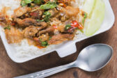 Šťavnatá bravčová krkovička v korenistej omáčke s nádychom koriandra