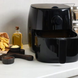 Ako vyčistiť air fryer bez námahy: Jednoduchý trik, ktorý si zamilujete