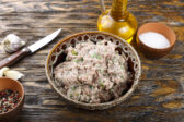 Krémová tuniaková nátierka s kaparami: Rýchly recept, ktorý si obľúbite