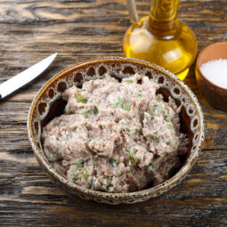 Krémová tuniaková nátierka s kaparami: Rýchly recept, ktorý si obľúbite