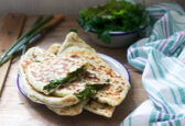 Jednoduché špenátové placky s mozzarellou: rýchly recept na každý deň