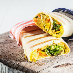 Rýchla tortilla s vajíčkom a zeleninou