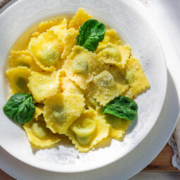 Domáce ravioli: Tradičná talianska pochúťka, ktorú zvládnete pripraviť aj vo vlastnej kuchyni