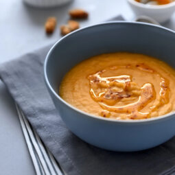 Krémová paprika s mandľami: Domáca pomazánka, ktorú pripravíte za niekoľko minút