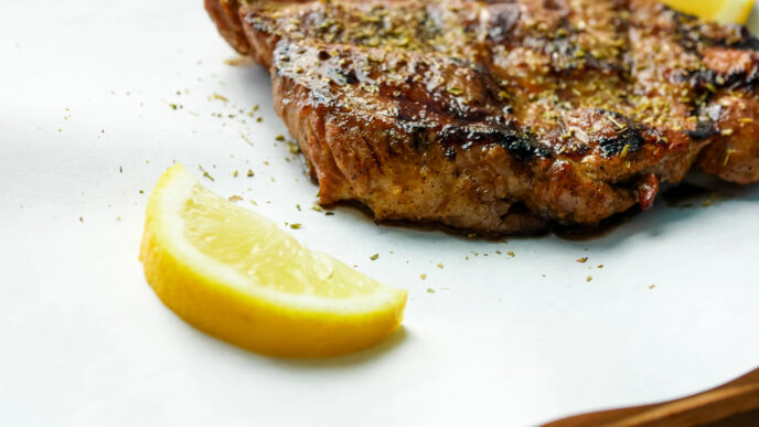 Ako pripraviť mäso na grile ako profesionál: 5 pravidiel pre dokonalý steak aj šťavnatú krkovičku