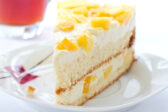 Piña Colada koláč s krémovou pudingovou vrstvou: exotická pochúťka plná chuti