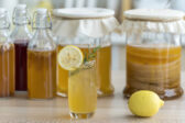 Domáca kombucha odhaľuje čaro prirodzenej fermentácie