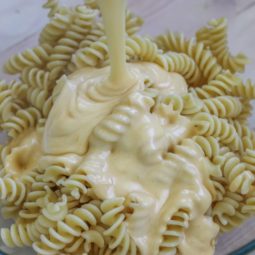 Simple Cheese Sauce 790x621