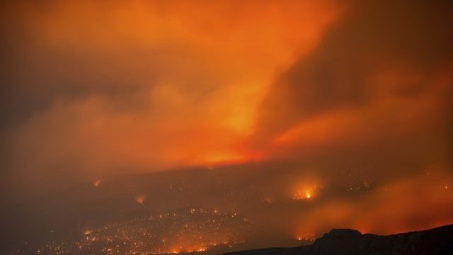 346584_wildfires_canada_10789 7b266a4200ef41c895778533010893f5 640x420.jpg