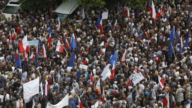 346604_protest polsko 640x420.jpg