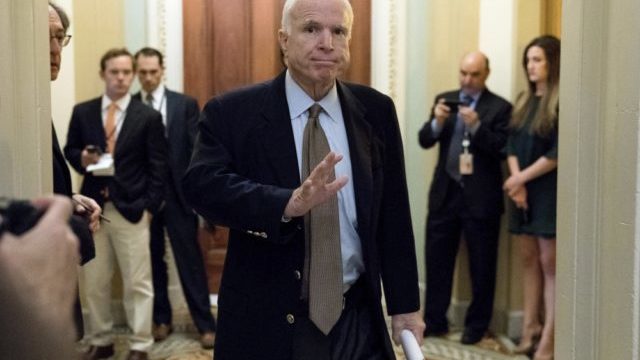 346915_mccain_brain_tumor_25763 e1ce0dafe8fb40949c55b1a952b1f3d1 640x420.jpg