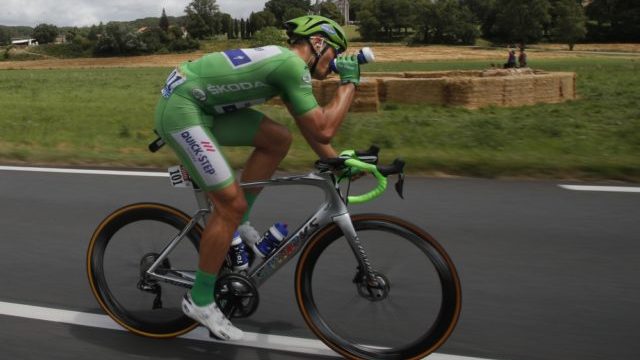 346927_france_cycling_tour_de_france_61153 7f75b0bb9b644871a384d26a7d371418 640x420.jpg