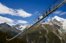347903_aptopix_switzerland_bridge_58683 e6dde308290347b0aa821b746383fddc 640x420.jpg