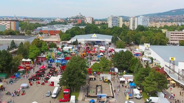 348673_vystava agrokomplex 2016 zo vzduchu 640x420.jpg