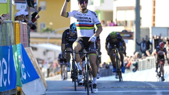 348835_italy_cycling_tirreno_adriatico_06227 8cb2a9fd8bb645a3b3f600357509fc06 640x420.jpg