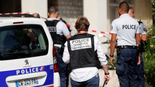 348887_policia 1 640x420.jpg