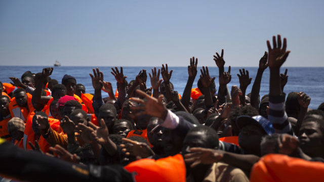 349105_migranti 1 640x420.jpg