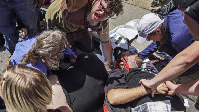 349351_confederate_monument_protests_photo_gallery_65435 20179418c7fa40c3bf068ed85e2b7e1b 640x420.jpg