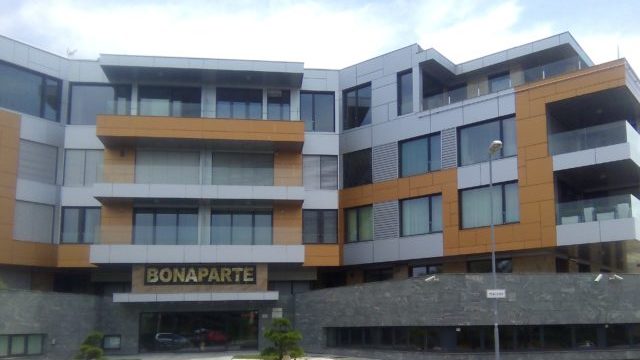 349737_bonaparte 640x420.jpg