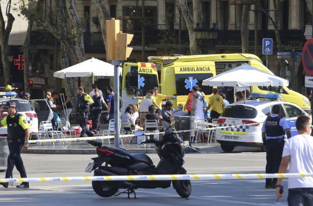 349899_teroristicky utok v barcelone 640x420.jpg