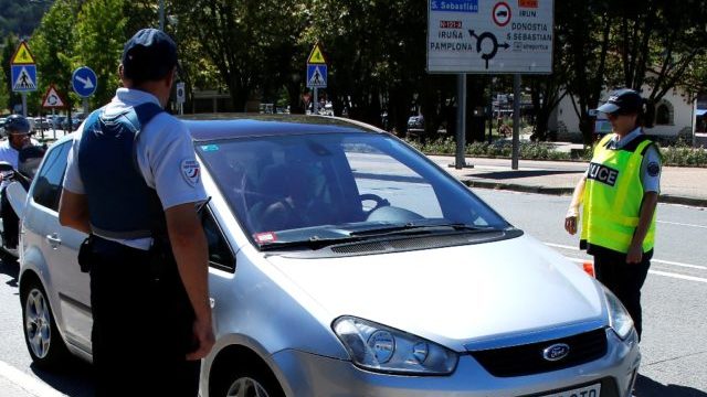 350011_policia_sp 640x420.jpg