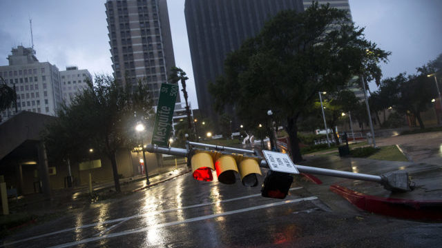 350450_hurikan harvey 640x420.jpg