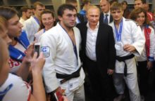 350641_putin_judo 640x420.jpg