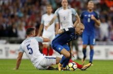 351304_gary cahill vladimir weiss 640x420.jpg