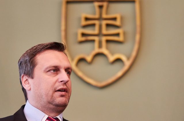 351610_andrej danko 3 640x420.jpg