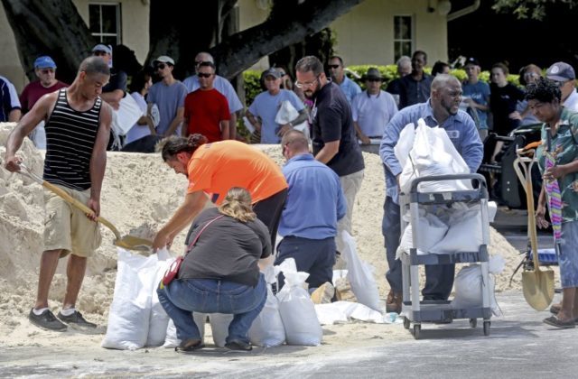 351616_hurricane_irma_00106 a4381de492684ac29a7a980090801ec9 640x420.jpg