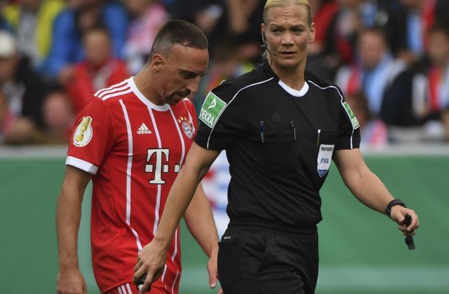351622_bibiana steinhausova 640x420.jpg