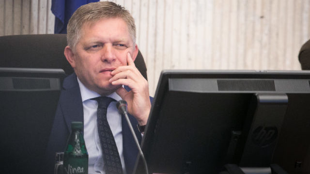 351732_robert fico 2 640x420.jpg