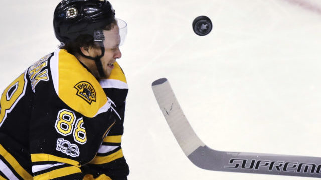 352202_davida pastrnak 640x420.jpg